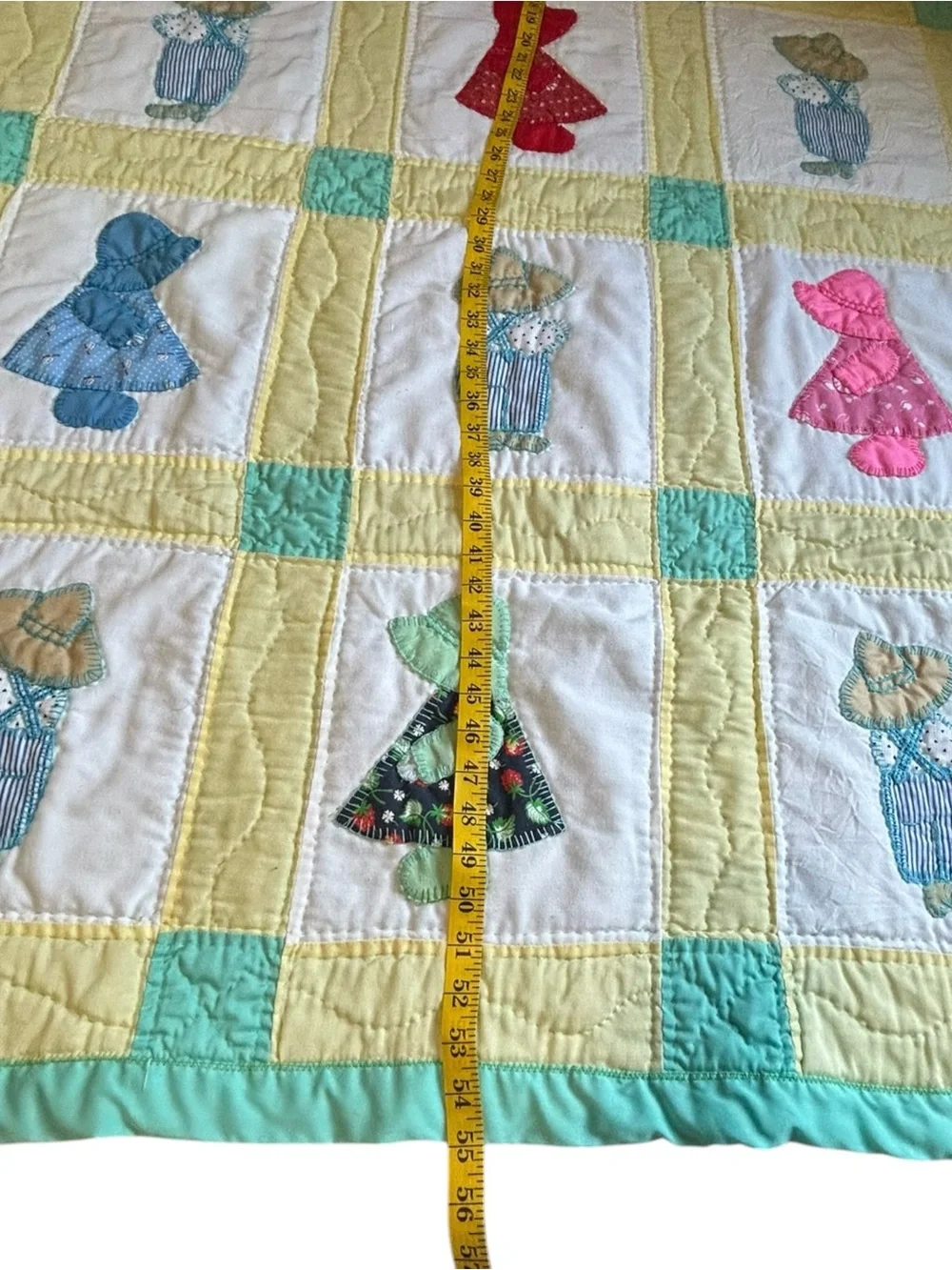 Vintage Handmade Sunbonnet Sue Quilt Blanket 55x39 Cottagecore